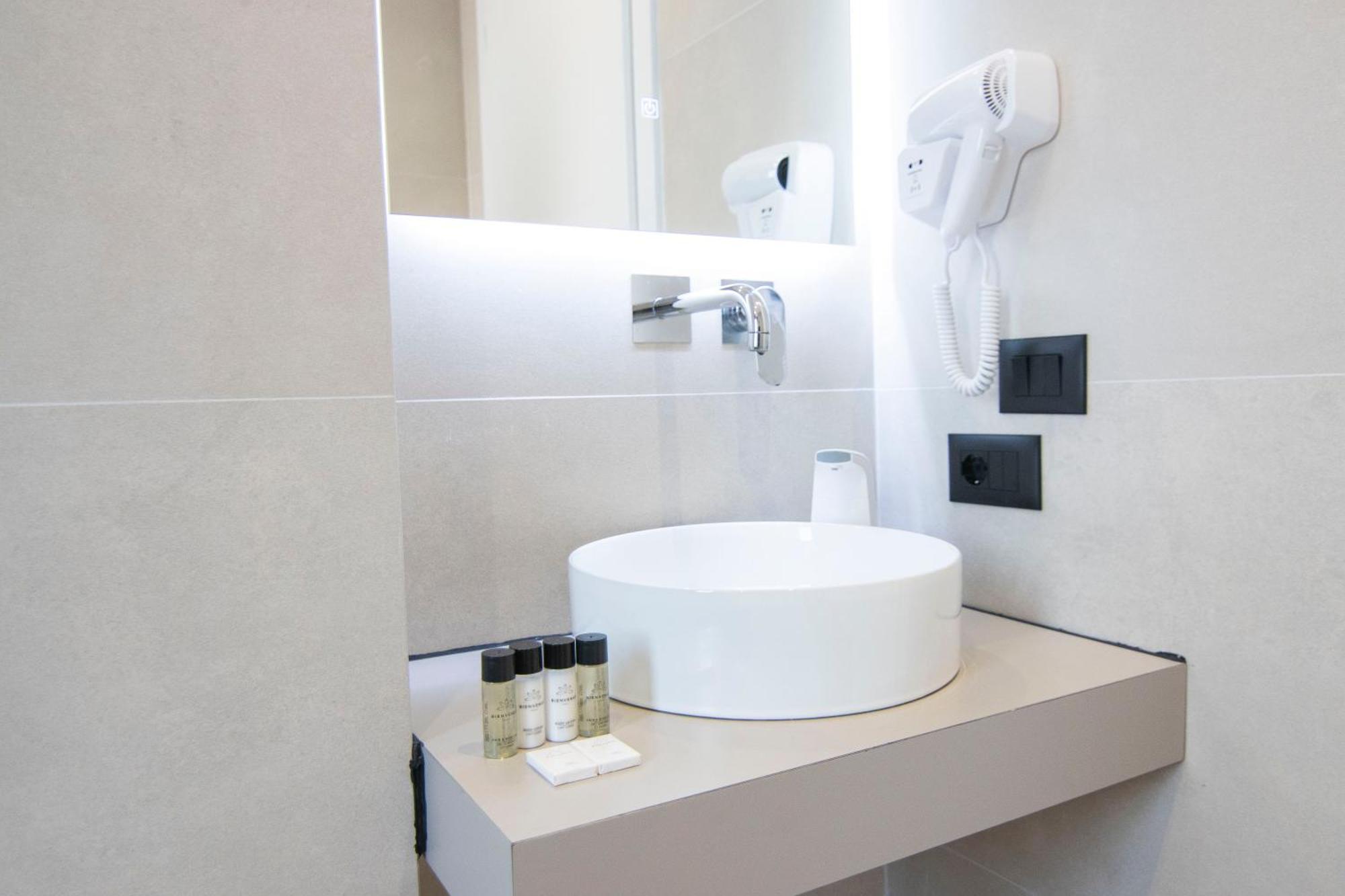 Mina Luxury Rooms Tiranë Luaran gambar