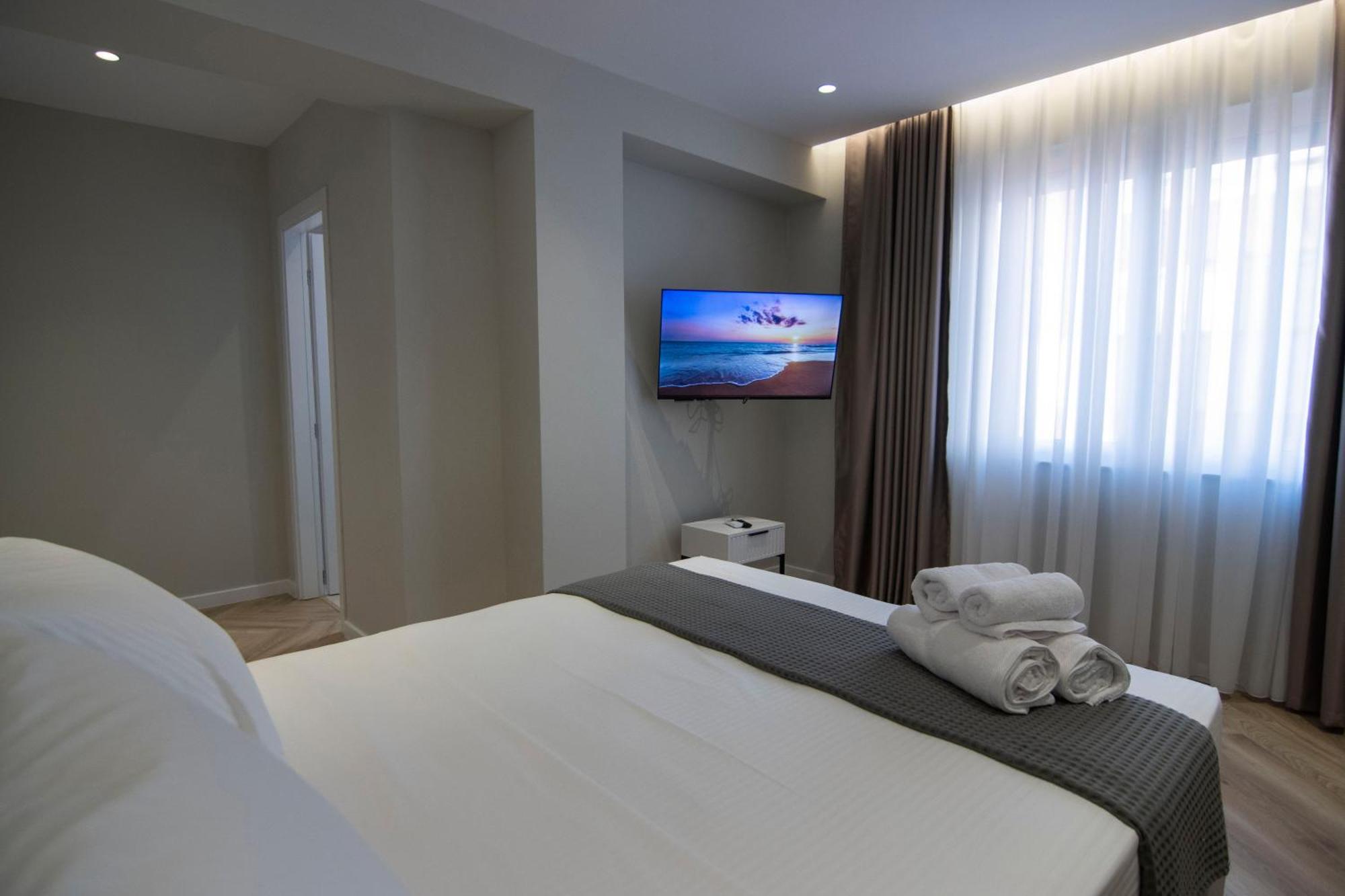Mina Luxury Rooms Tiranë Luaran gambar