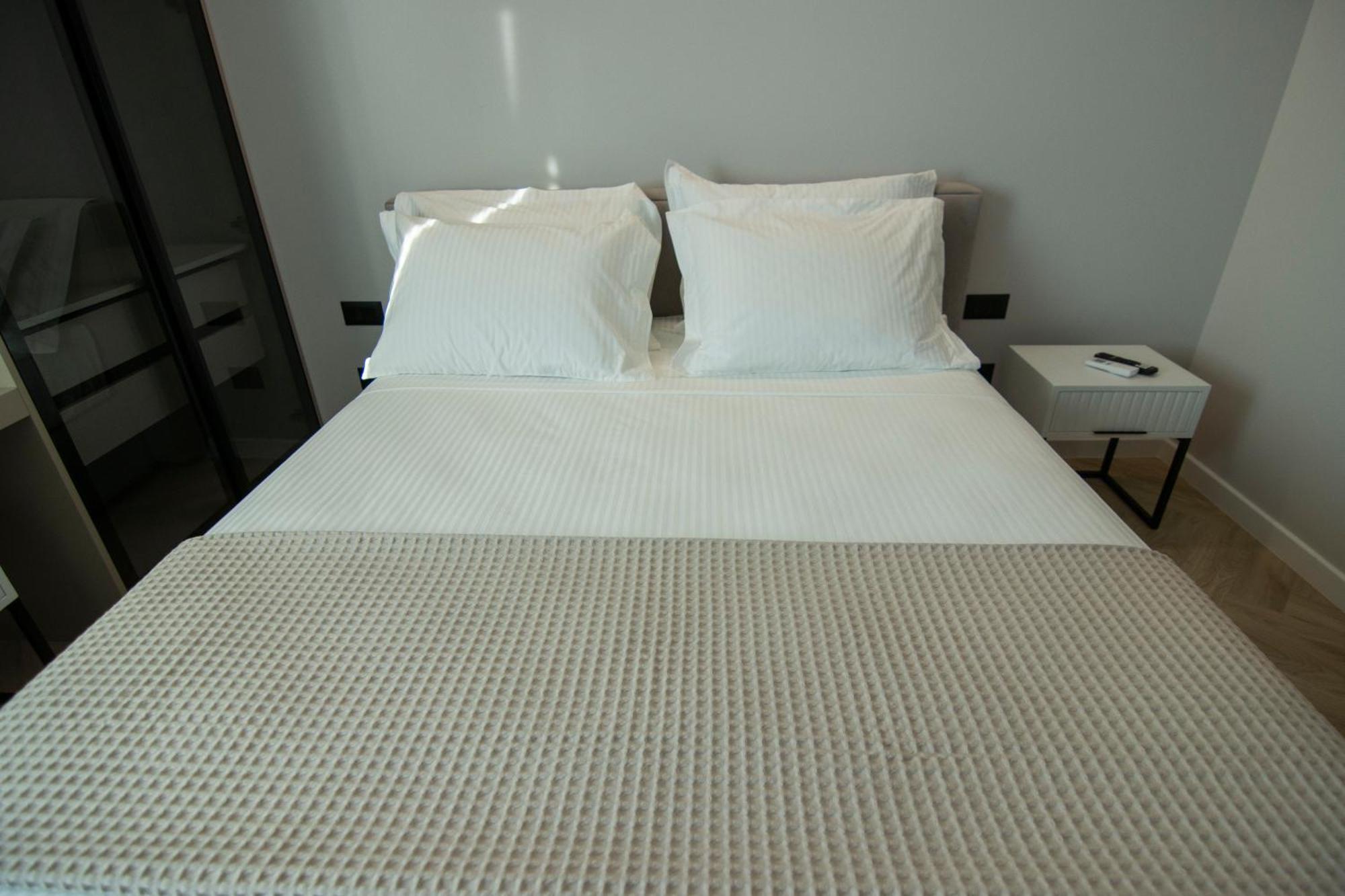 Mina Luxury Rooms Tiranë Luaran gambar