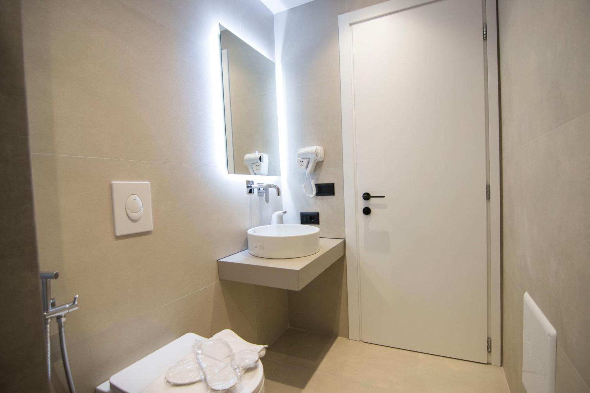 Mina Luxury Rooms Tiranë Luaran gambar