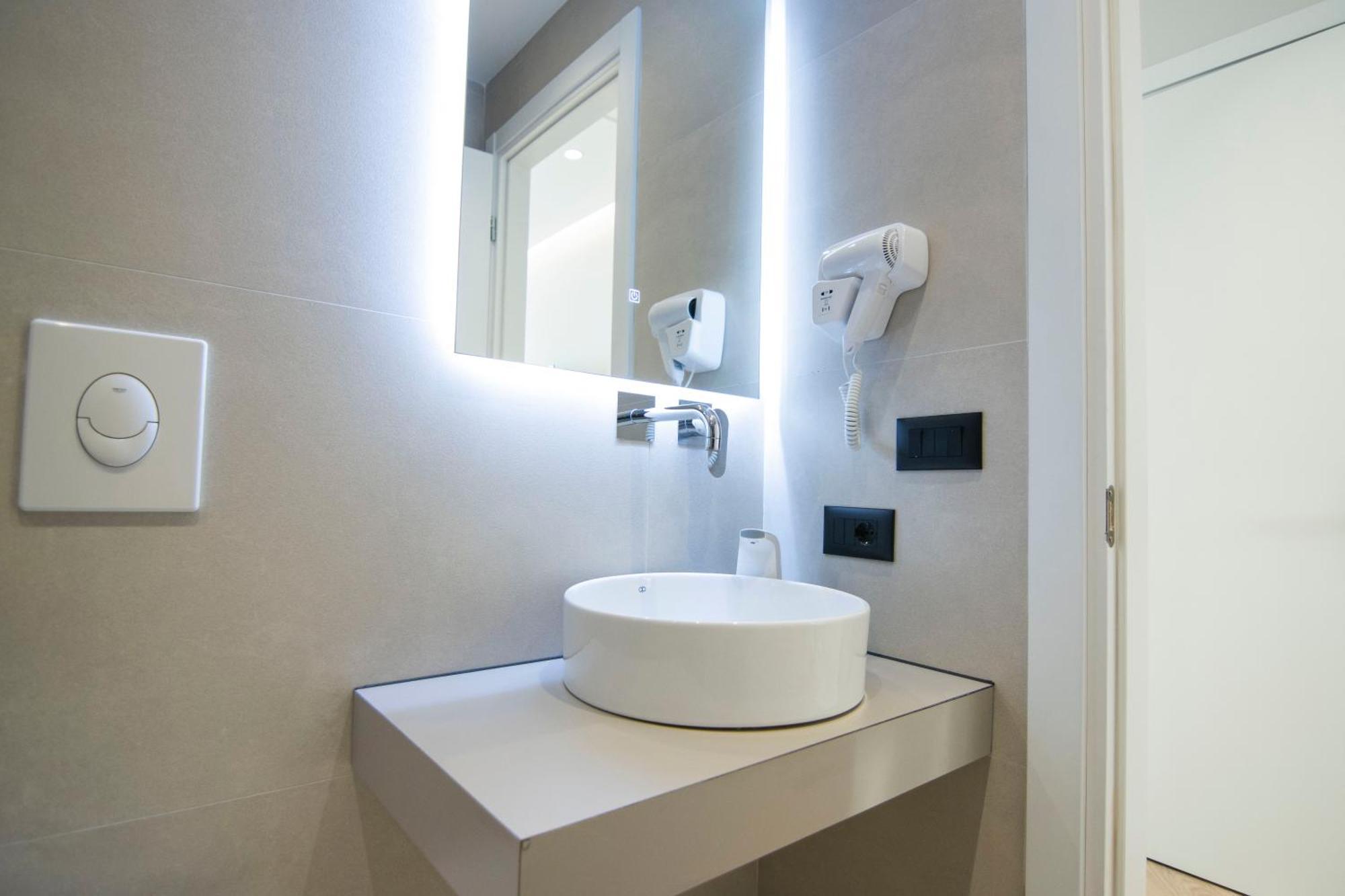 Mina Luxury Rooms Tiranë Luaran gambar