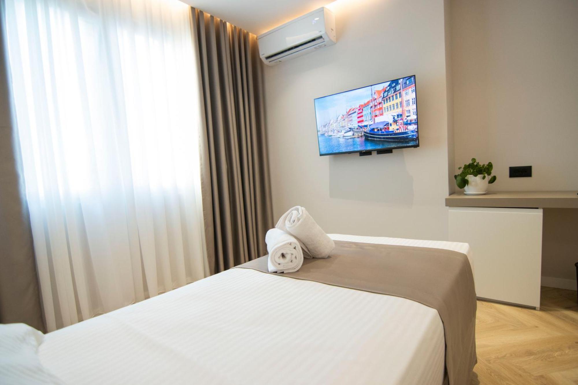 Mina Luxury Rooms Tiranë Luaran gambar